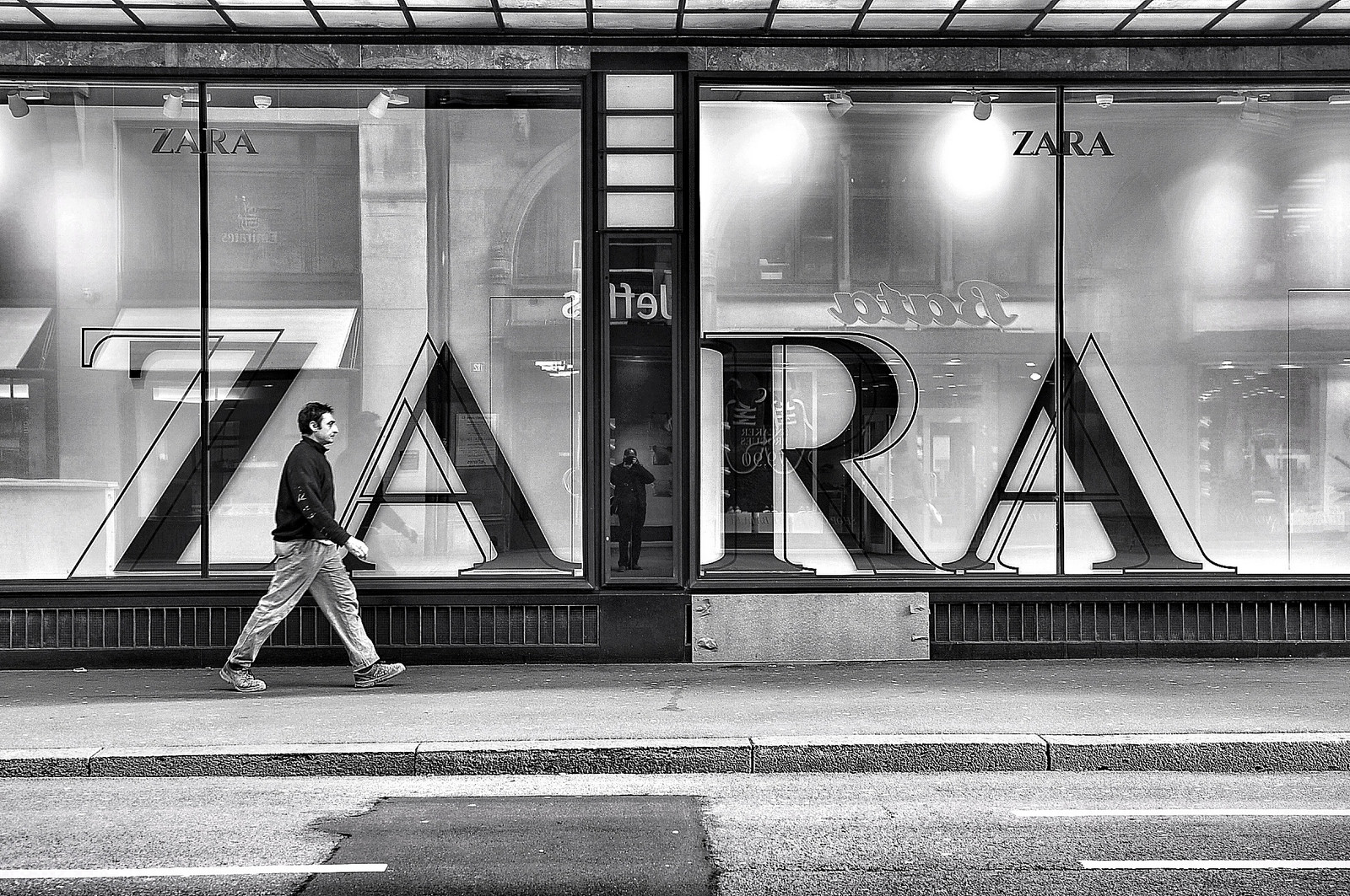 The Rise of Zara, Upscale Clothing Brand - Industry News Corp ...